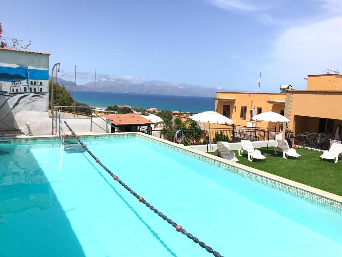 Case Vacanze Piccolo Balestrate Bagian luar foto