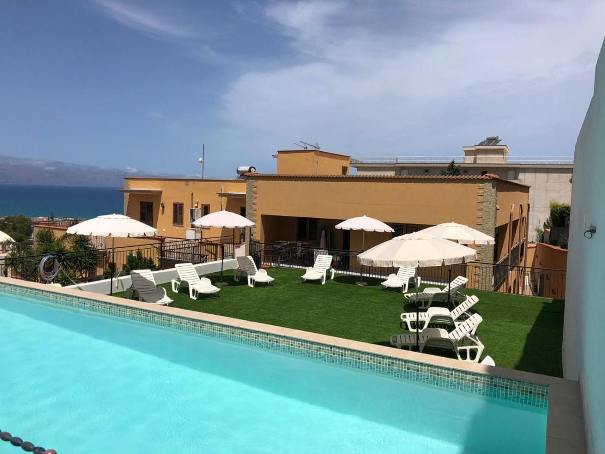 Case Vacanze Piccolo Balestrate Bagian luar foto