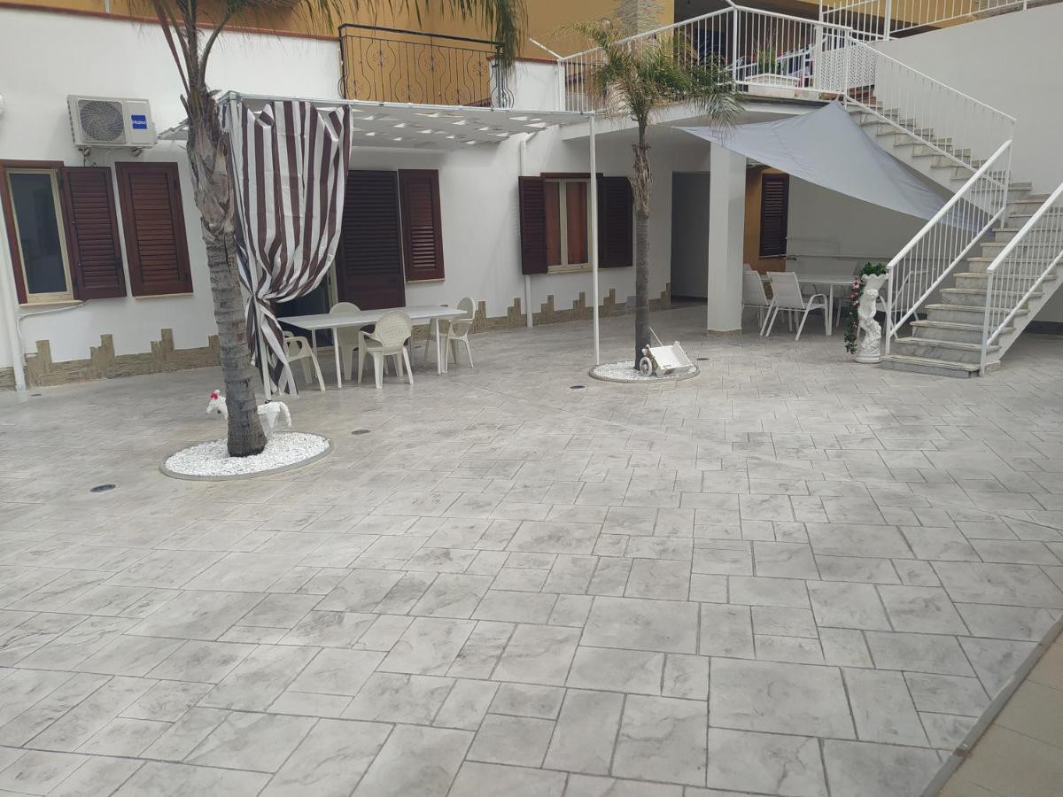 Case Vacanze Piccolo Balestrate Bagian luar foto
