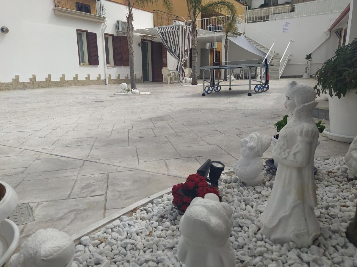 Case Vacanze Piccolo Balestrate Bagian luar foto
