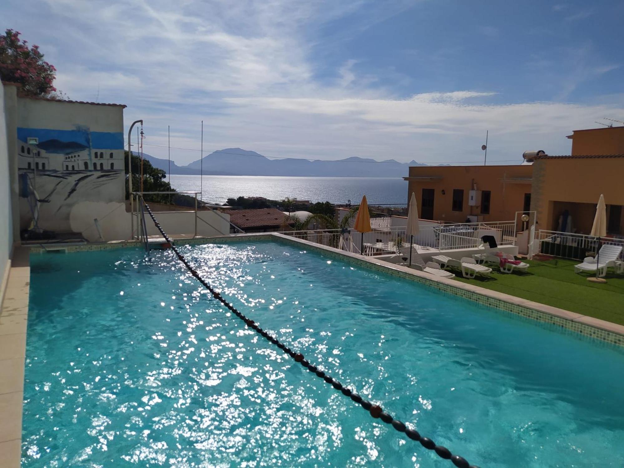 Case Vacanze Piccolo Balestrate Bagian luar foto